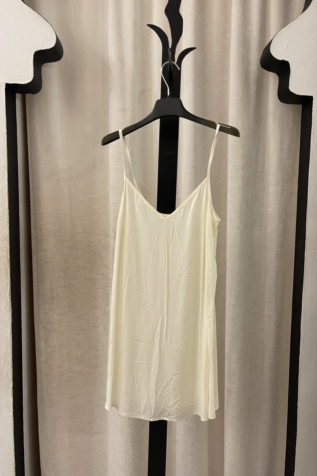 Abito con sottoveste