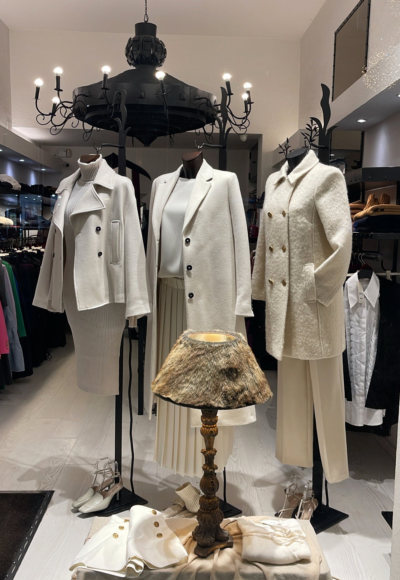 Soho Boutique Abbigliamento Donna e Abiti Eleganti Civitanova Marche SOHO